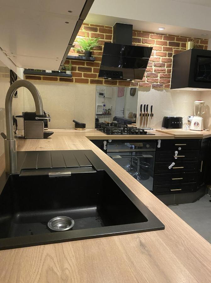 Apartament Maison Lyon-Bron Eurexpo - Stadium Groupama Zewnętrze zdjęcie